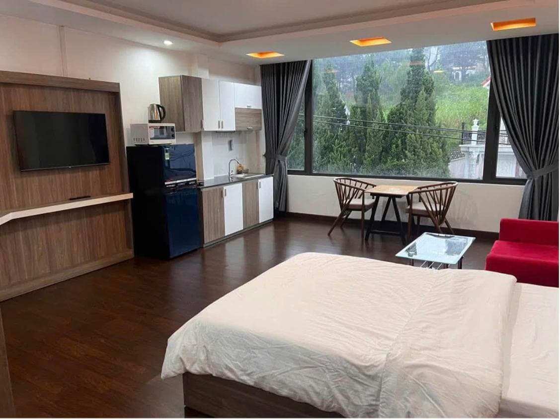 Studio on Ly Nam De in Lam Vien Ward