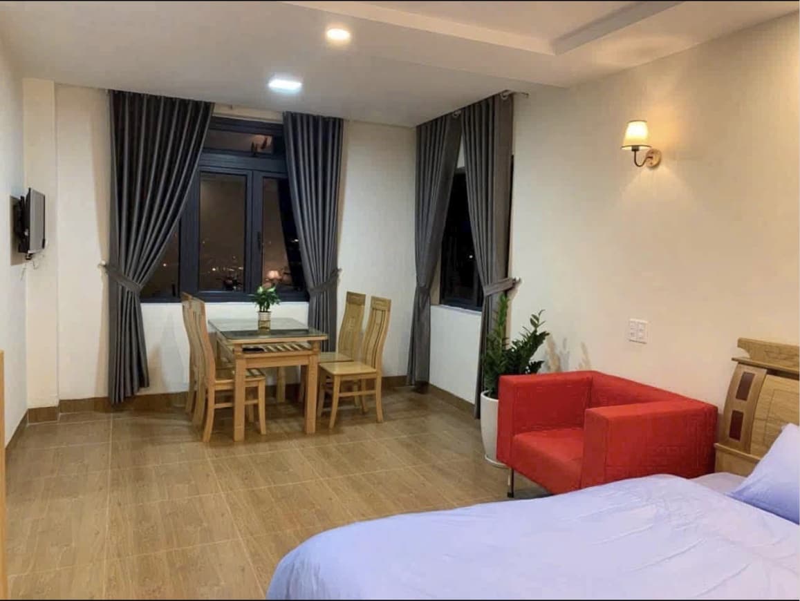 Central Studio Apartment on Thong Thien Hoc