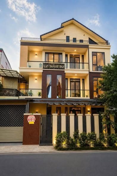 Five-Bedroom Villa on Ngo Quyen, Ward 6