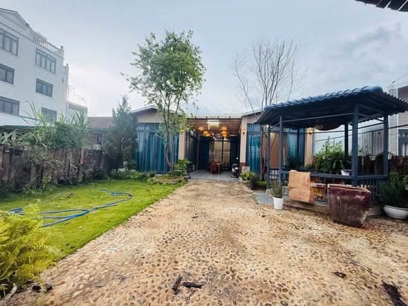 Three-Bedroom Garden House in Phuoc Thanh, Ward 7